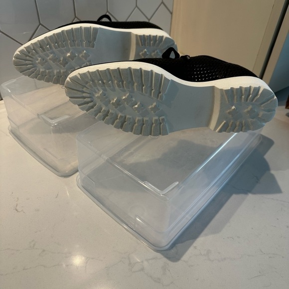 Musette Laced perforated Leather shoes with silver tips Size 38 (71/2) - Picture 3 of 5